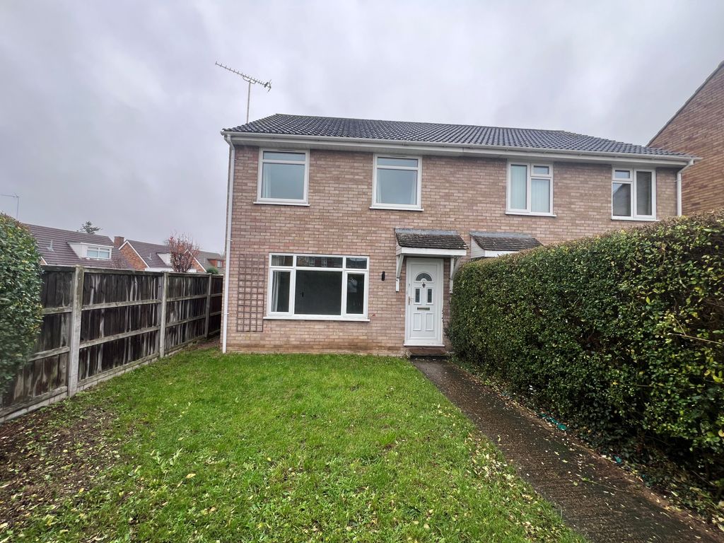 Property photo 1 of 12 Front