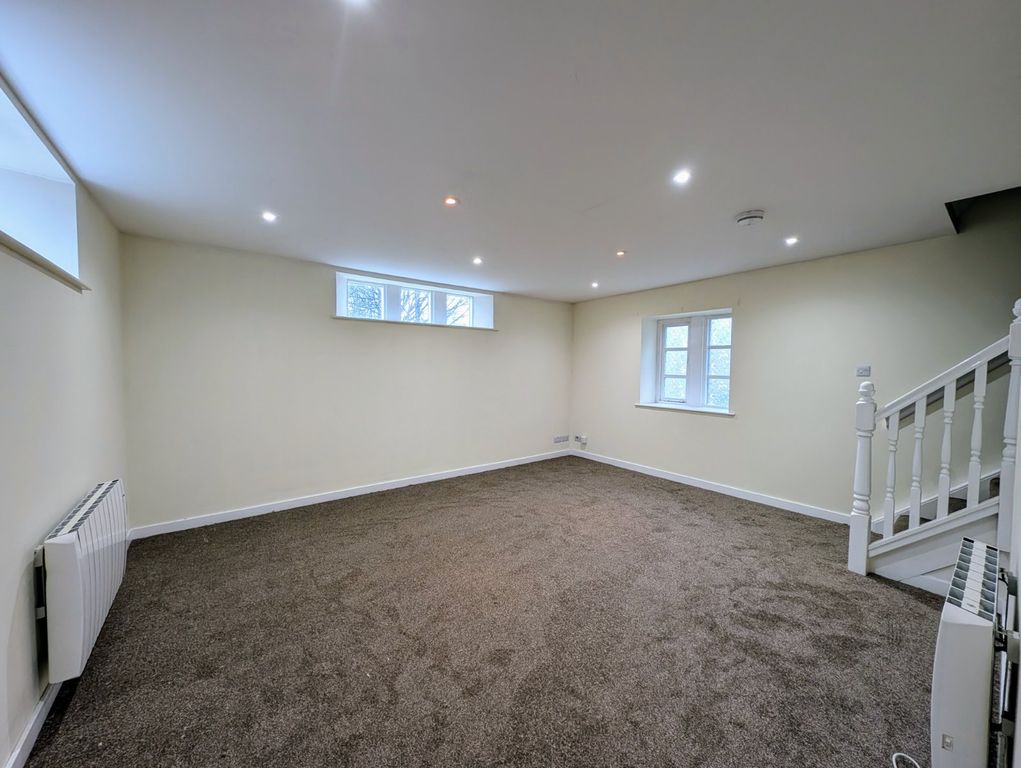 Property photo 3 of 16 Picture No. 28