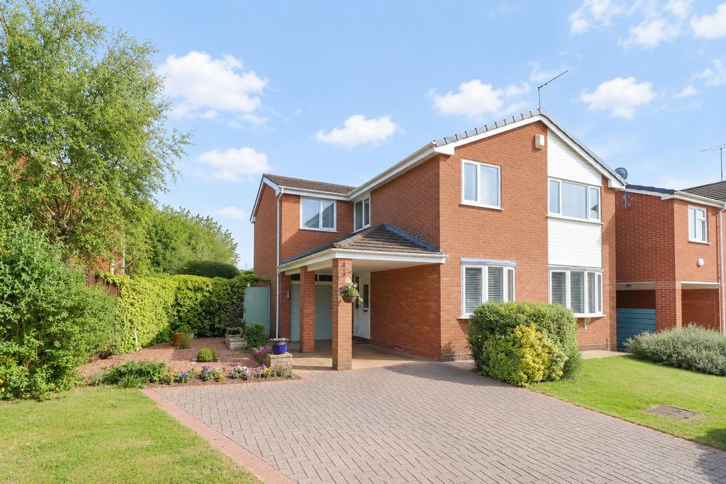Property photo 1 of 19