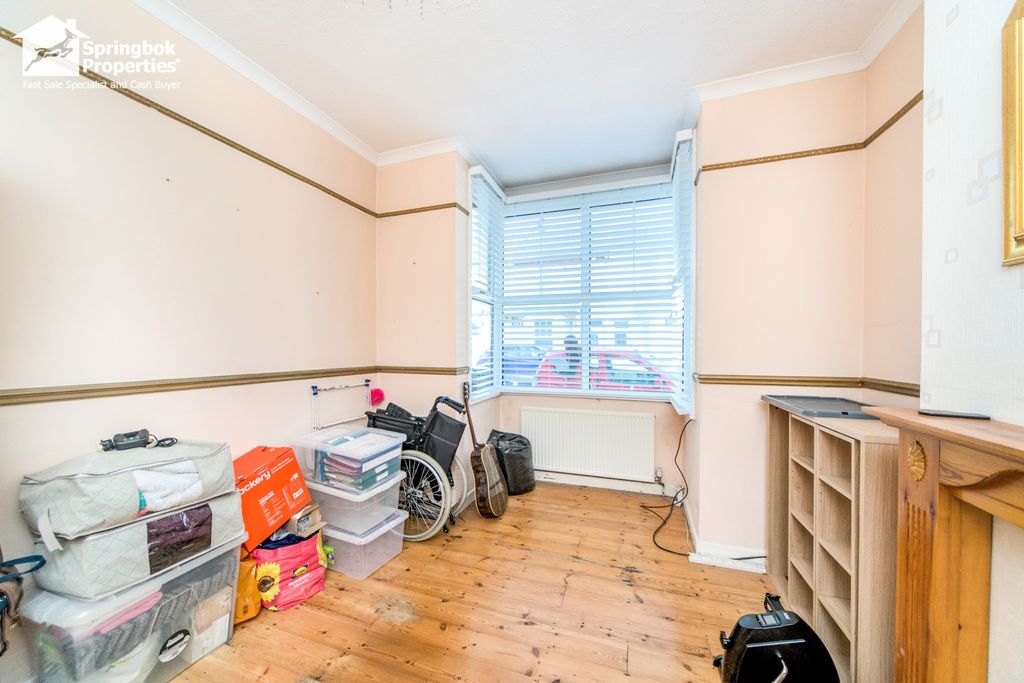 Property photo 3 of 12 Image 3