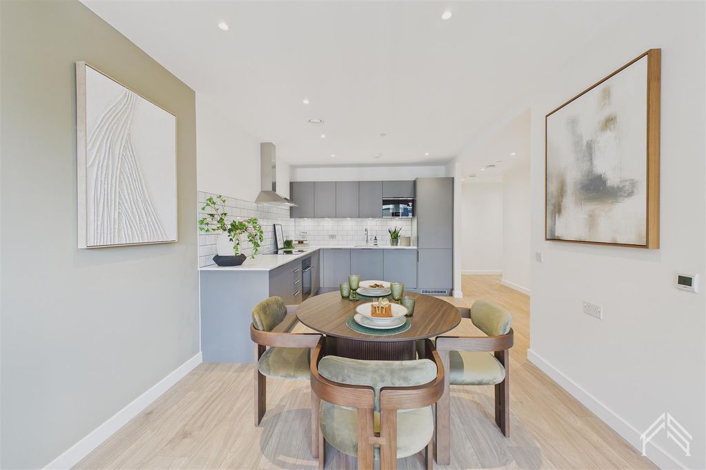 Property photo 2 of 18 2.Jpg