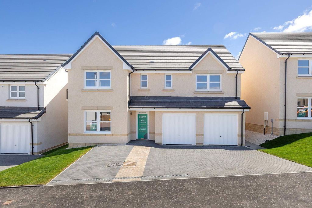 5 bed detached house for salePlot 26 - The Stockbridge, Kinglass View, Bo'ness EH51