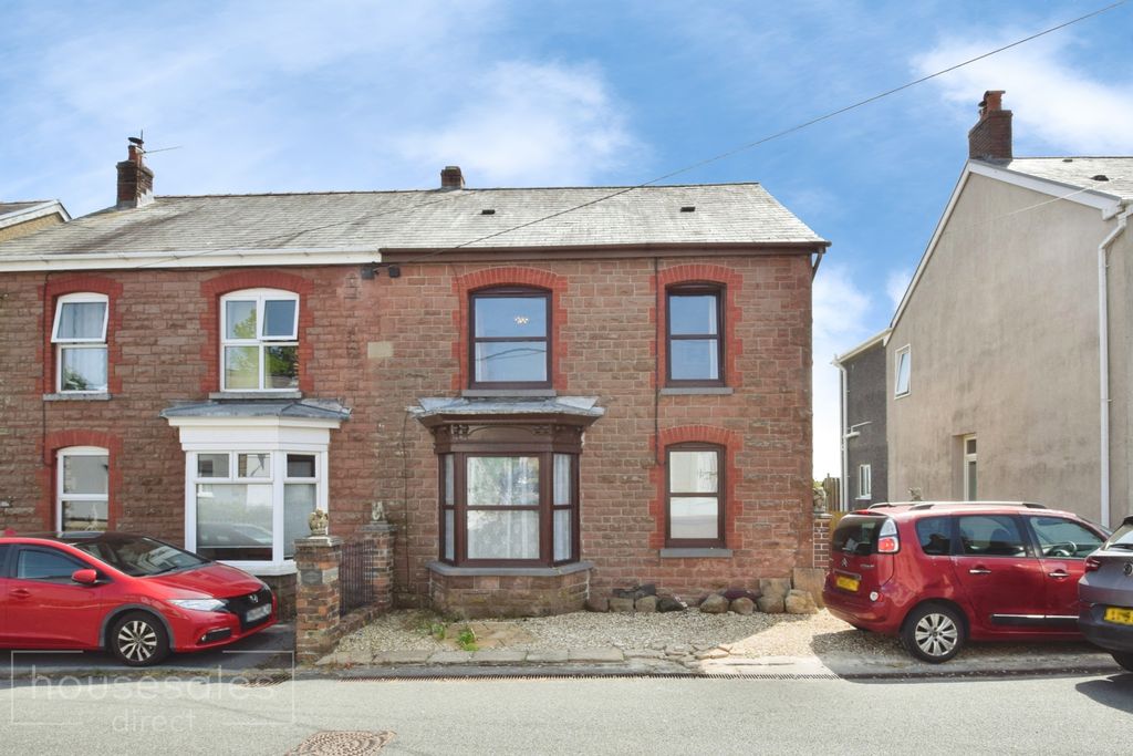 Property photo 1 of 24