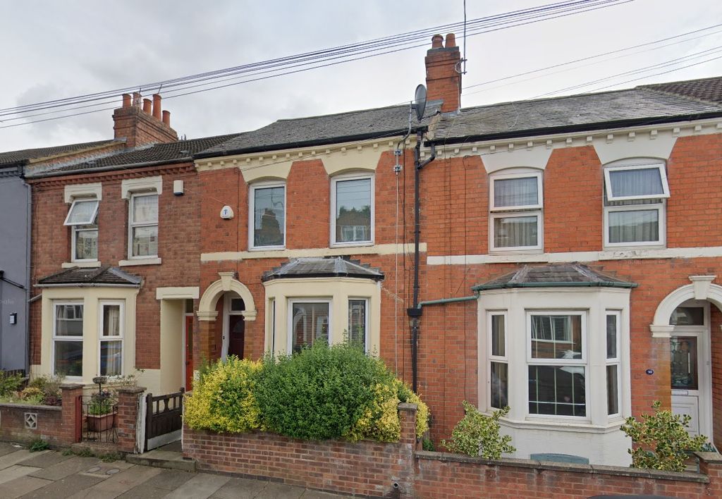 Property photo 1 of 11