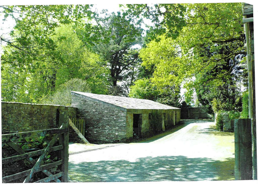 Property photo 2 of 3