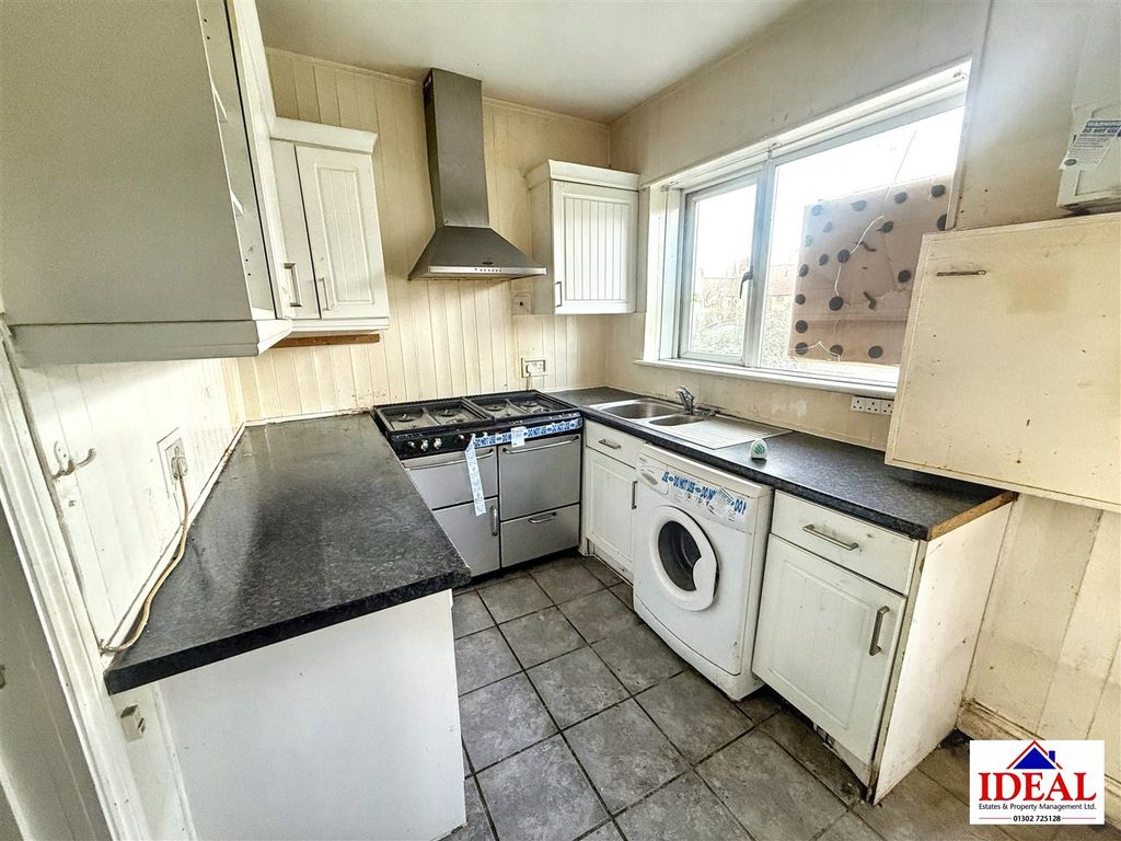 Property photo 2 of 7 Image00008.Jpg