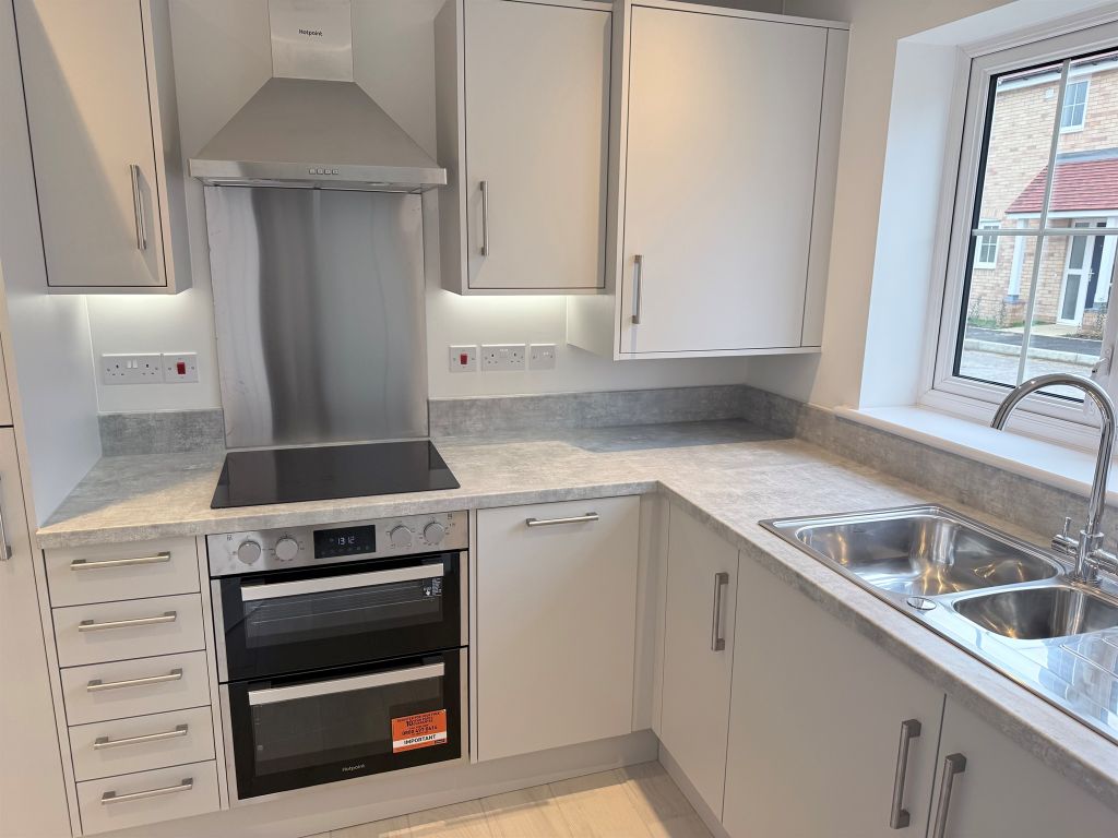 Property photo 2 of 9