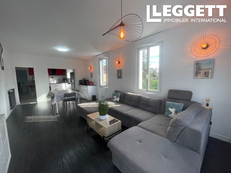 Property photo 2 of 10