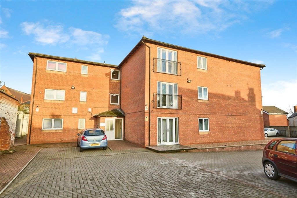 Property photo 1 of 14