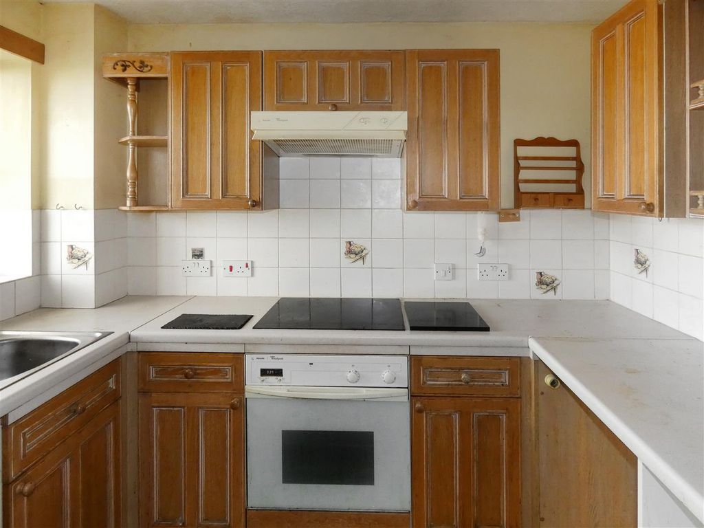 Property photo 3 of 6 P1070462.Jpg