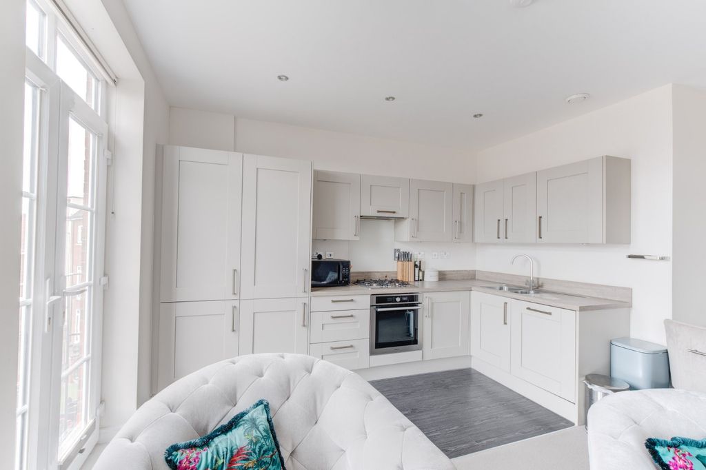 Property photo 1 of 15 Picture No. 09