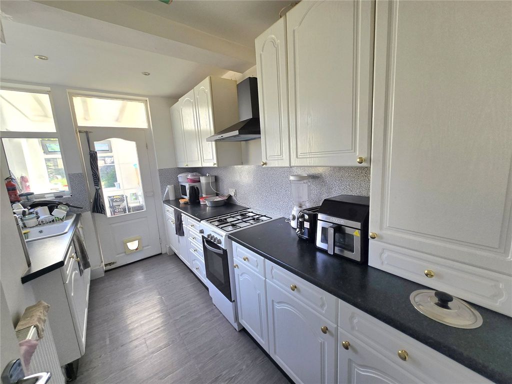 Property photo 2 of 9 Picture No. 07