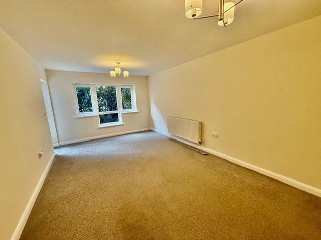 Property photo 3 of 9 mc4