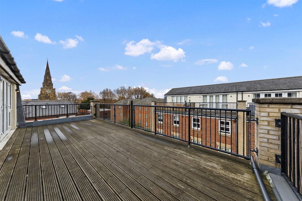 Property photo 2 of 23 22Theviewpointweb46.Jpg