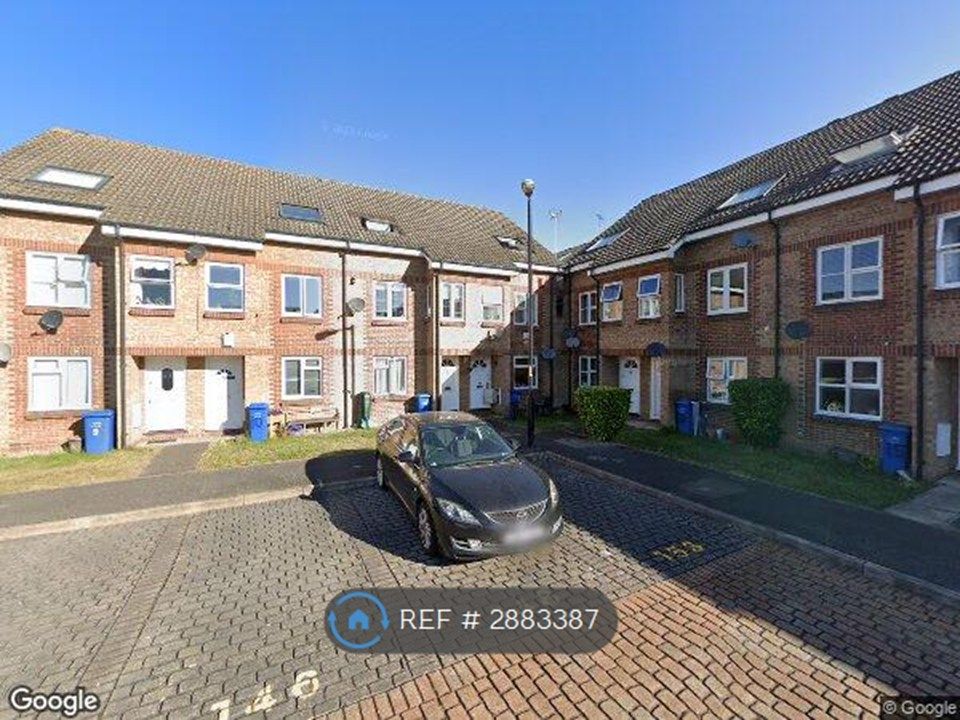 Property photo 1 of 11