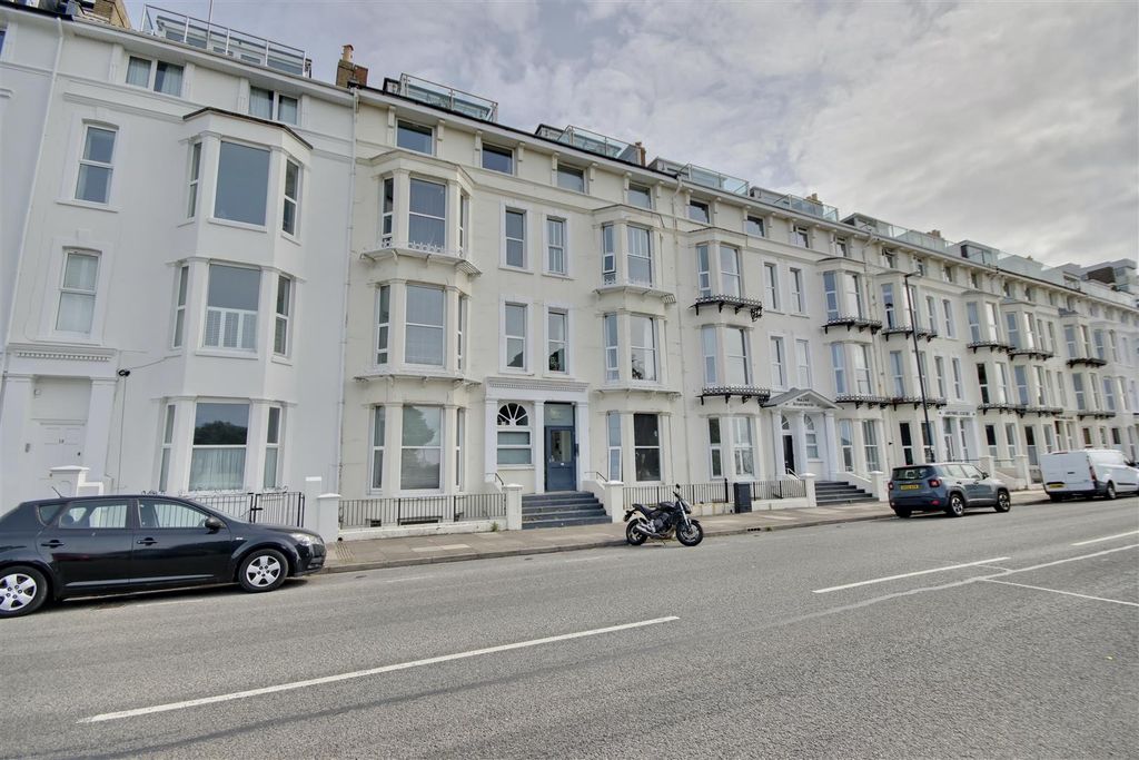 Property photo 1 of 20 6C1Bddaf-5543-4339-8C1D-Fd034CD45Fac_1_201_A.Jpeg