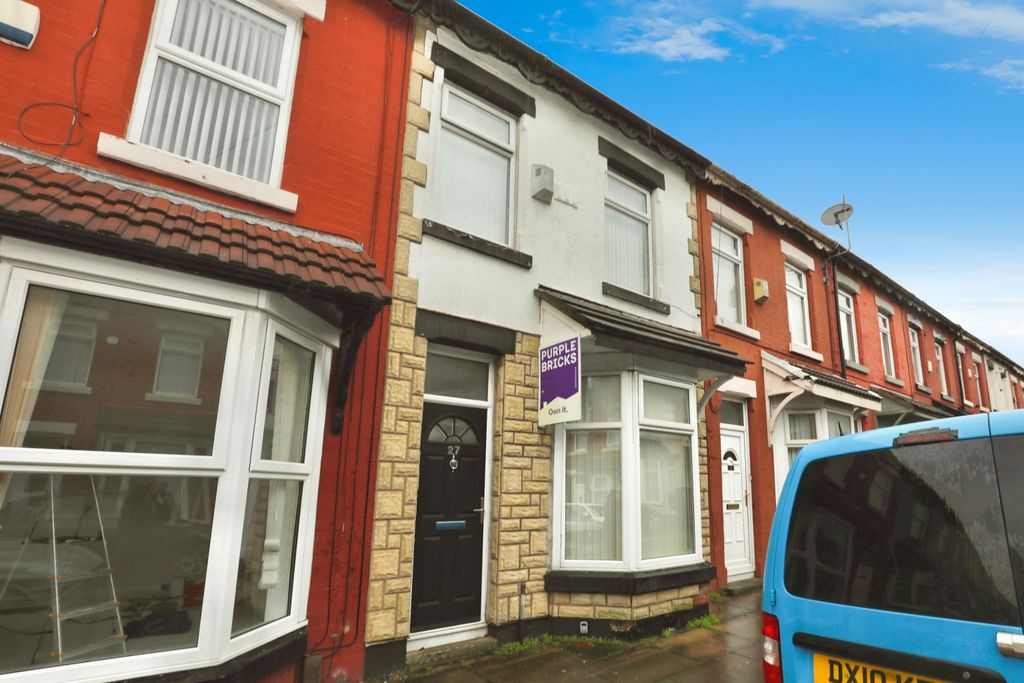 Property photo 1 of 15 Front