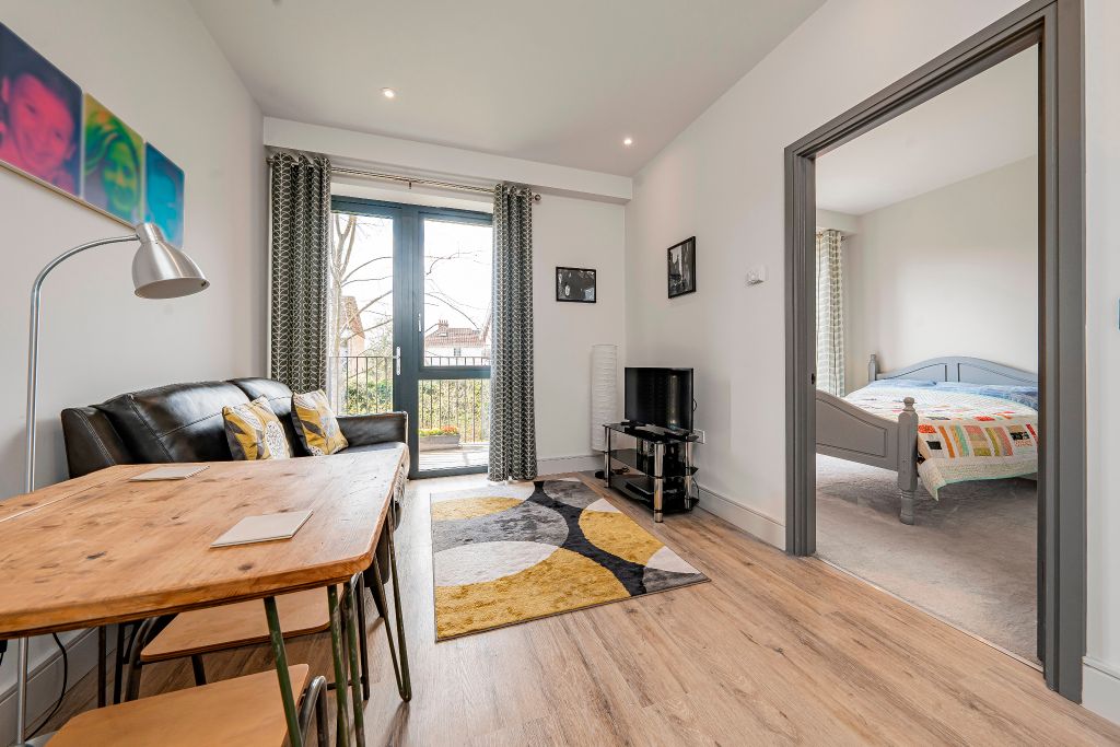 Property photo 3 of 16