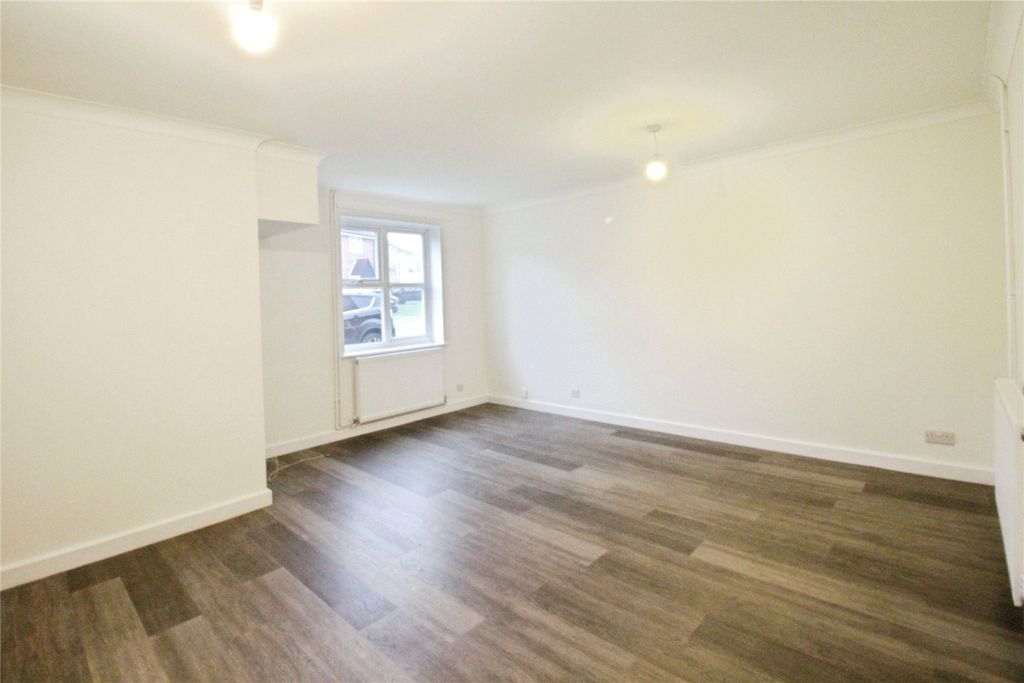 Property photo 3 of 11 Picture No. 08