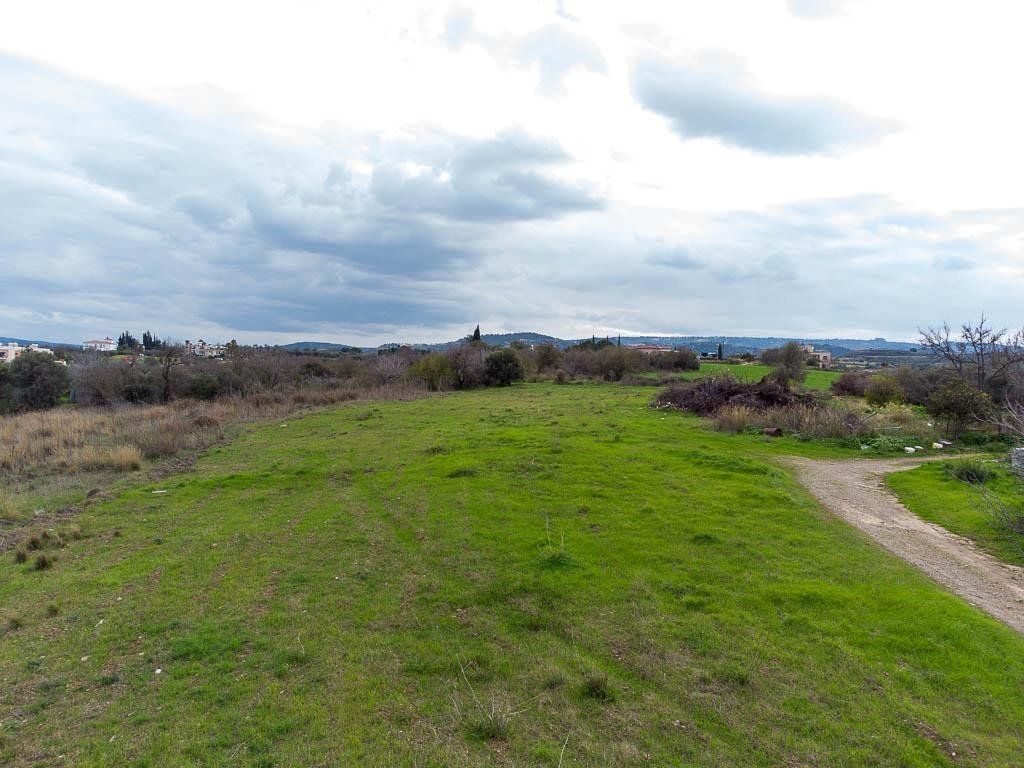 Property photo 1 of 4