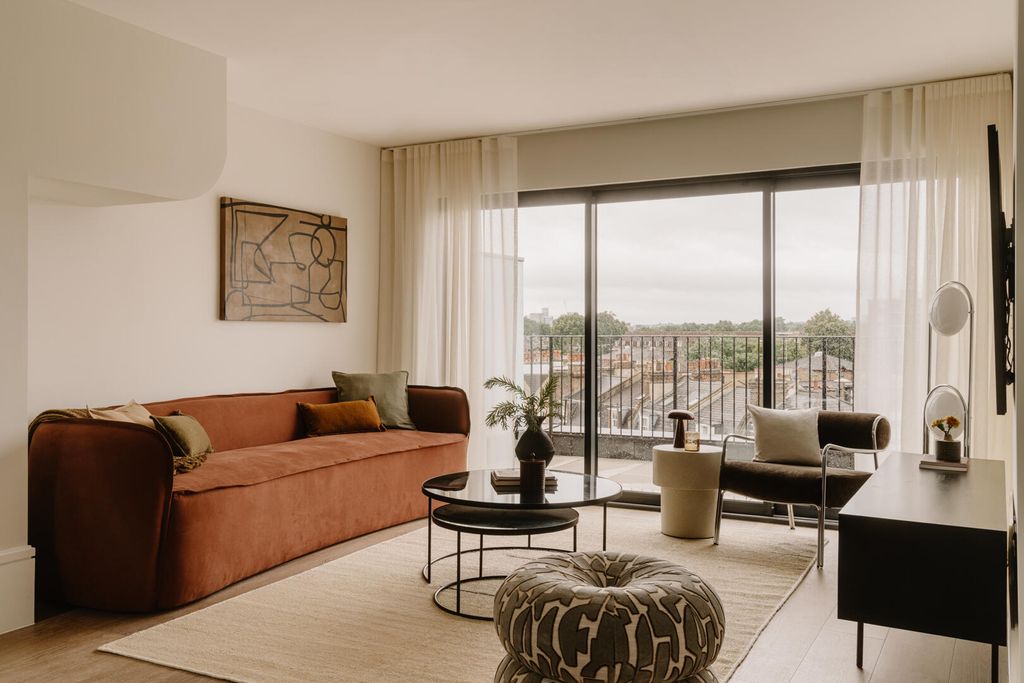 Property photo 2 of 18 Ful-9.Jpg