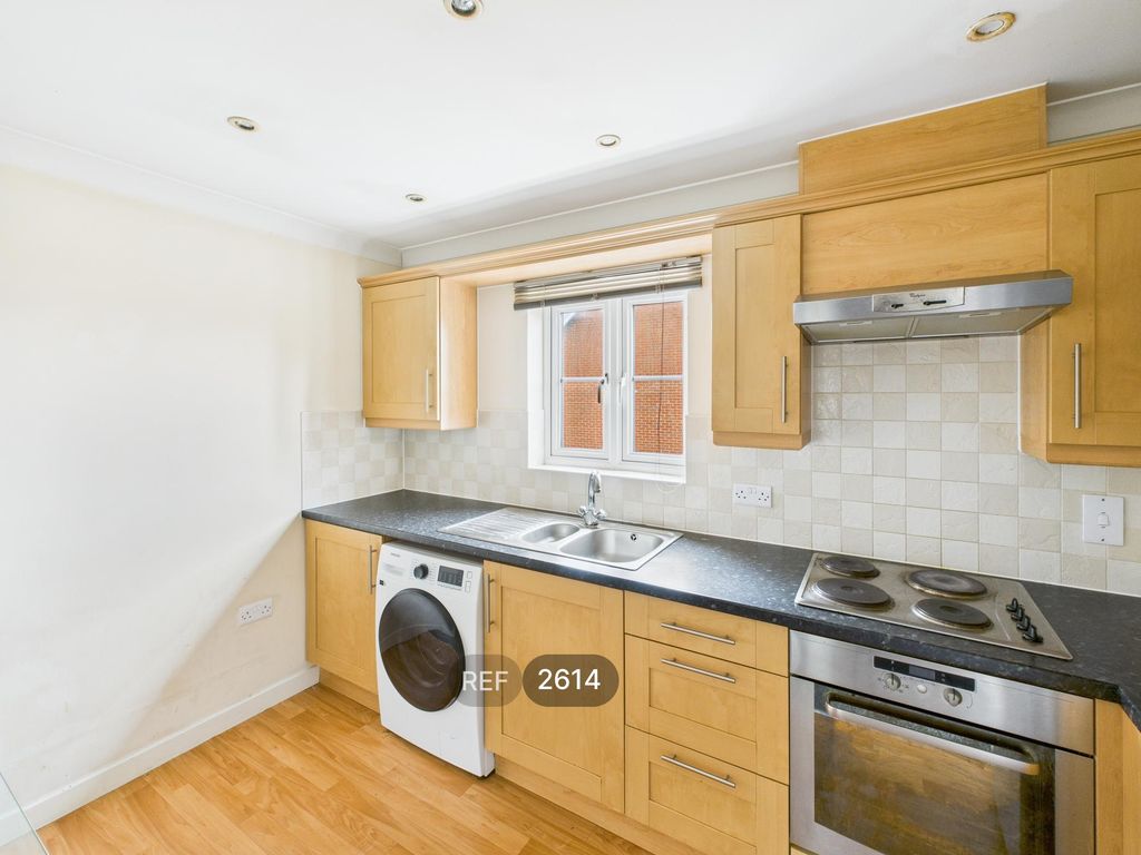 Property photo 1 of 15 Kitchen/Living Area