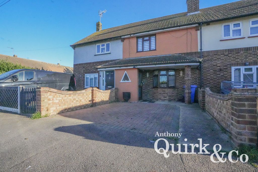 Property photo 1 of 16