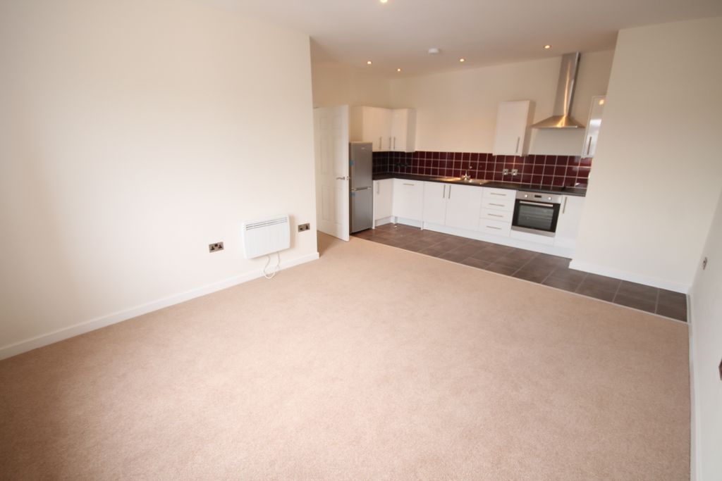 Property photo 3 of 6