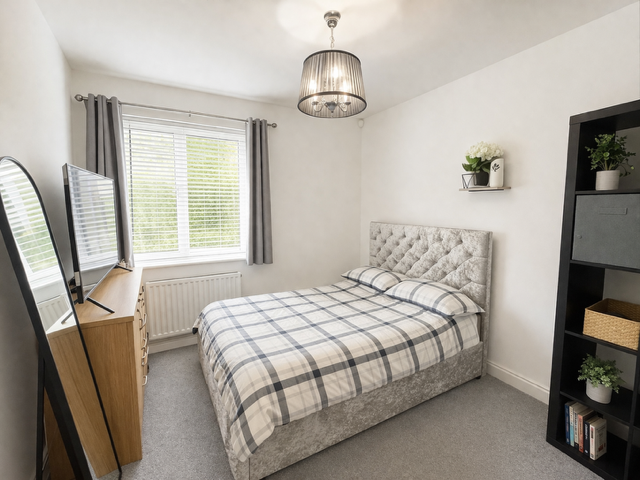 Property photo 3 of 4