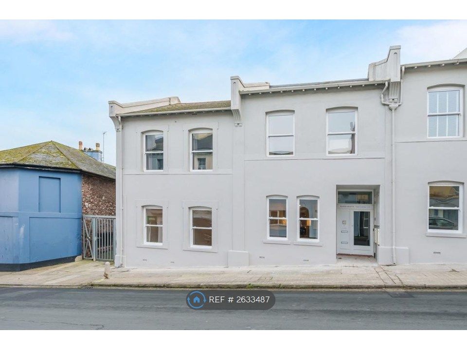 Property photo 1 of 6 Front
