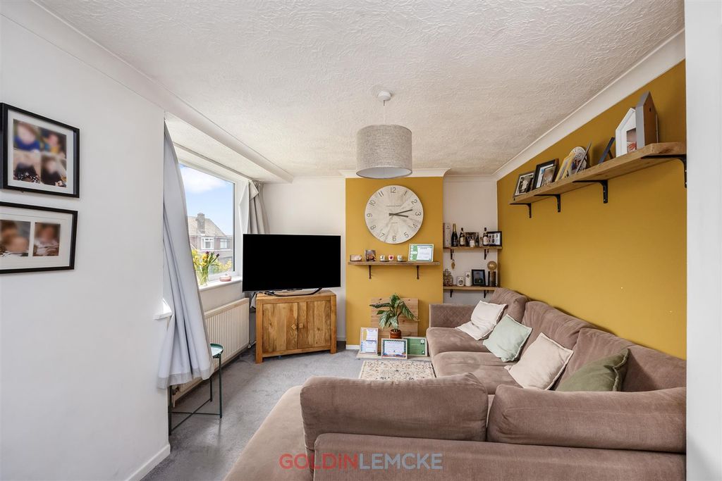 Property photo 2 of 14 Living Room