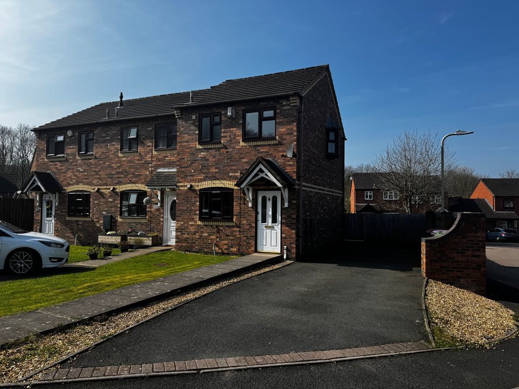 Property photo 2 of 17 Photo 2