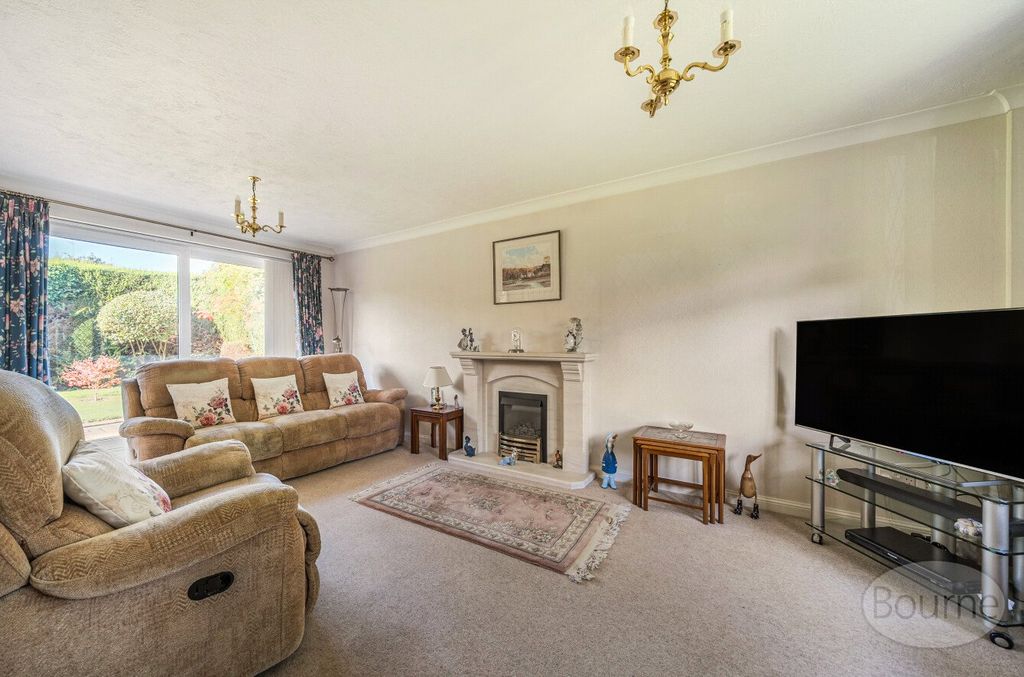 Property photo 2 of 15 Picture 2