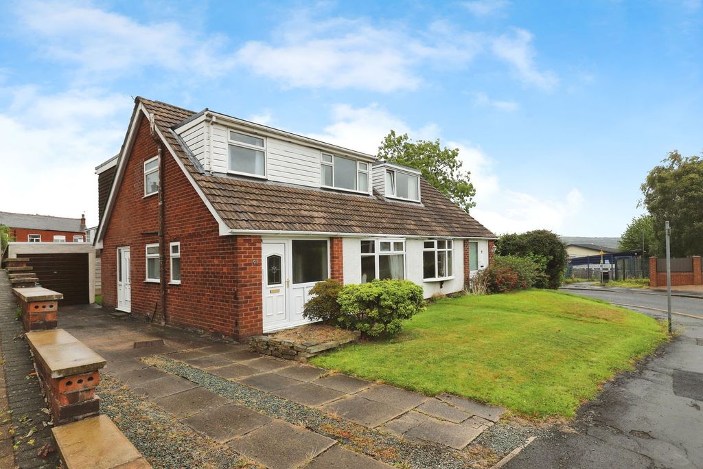 Property photo 1 of 22