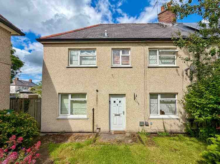 Property photo 2 of 11