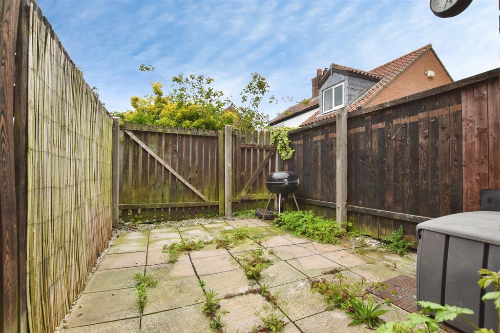 Property photo 3 of 16 Rear Yard/Garden