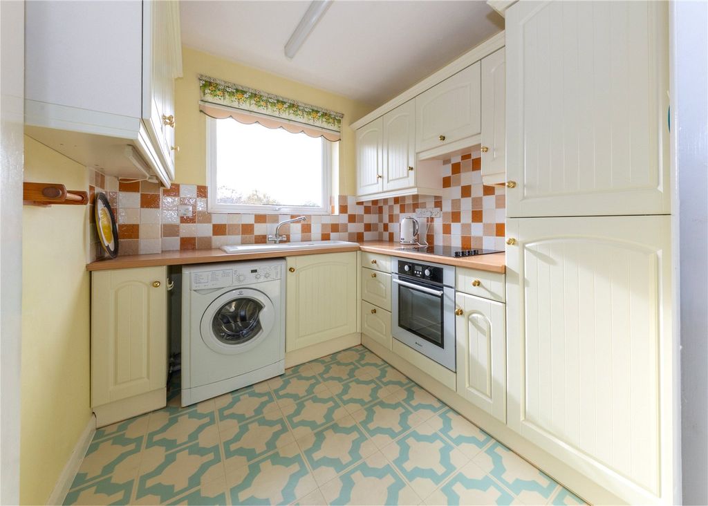 Property photo 2 of 13 Kitchen