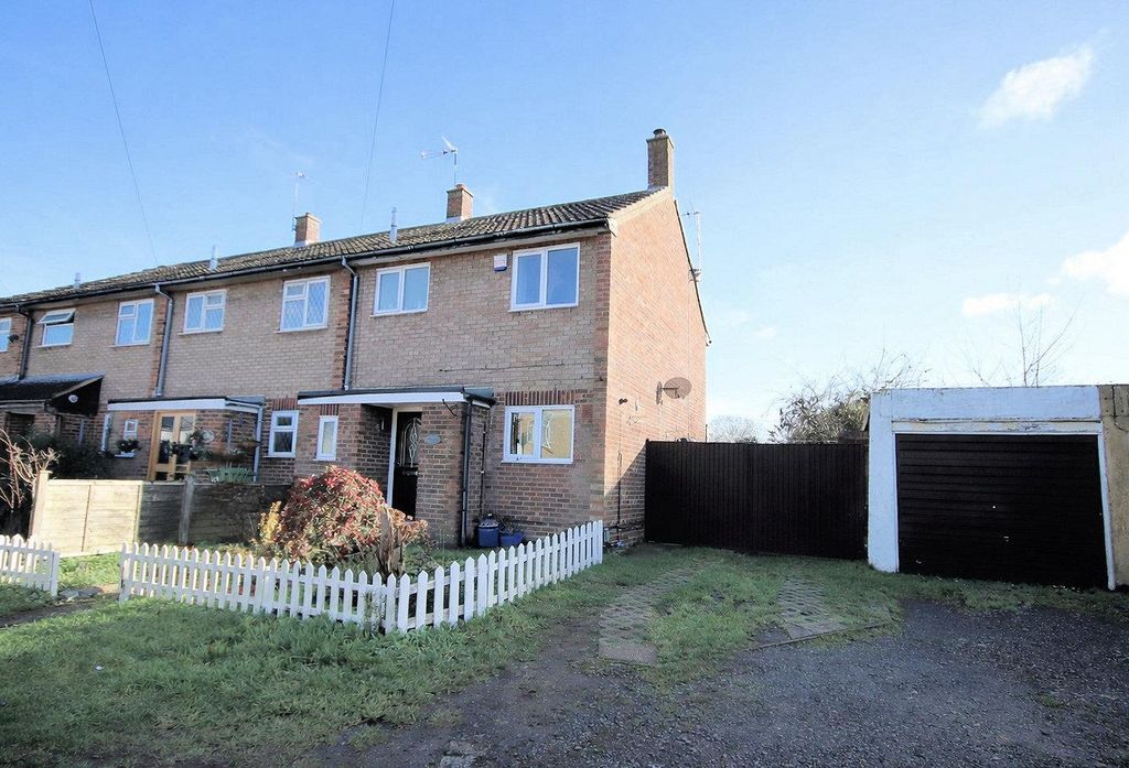 Property photo 1 of 19 22Stationrdtodd-H.Jpg