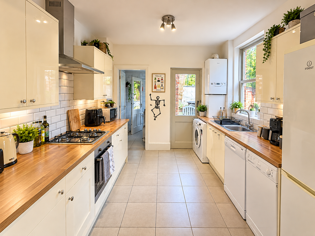 Property photo 1 of 18 0A2Dd5d8-c585-48d1-958E-4Ea7313Db03c