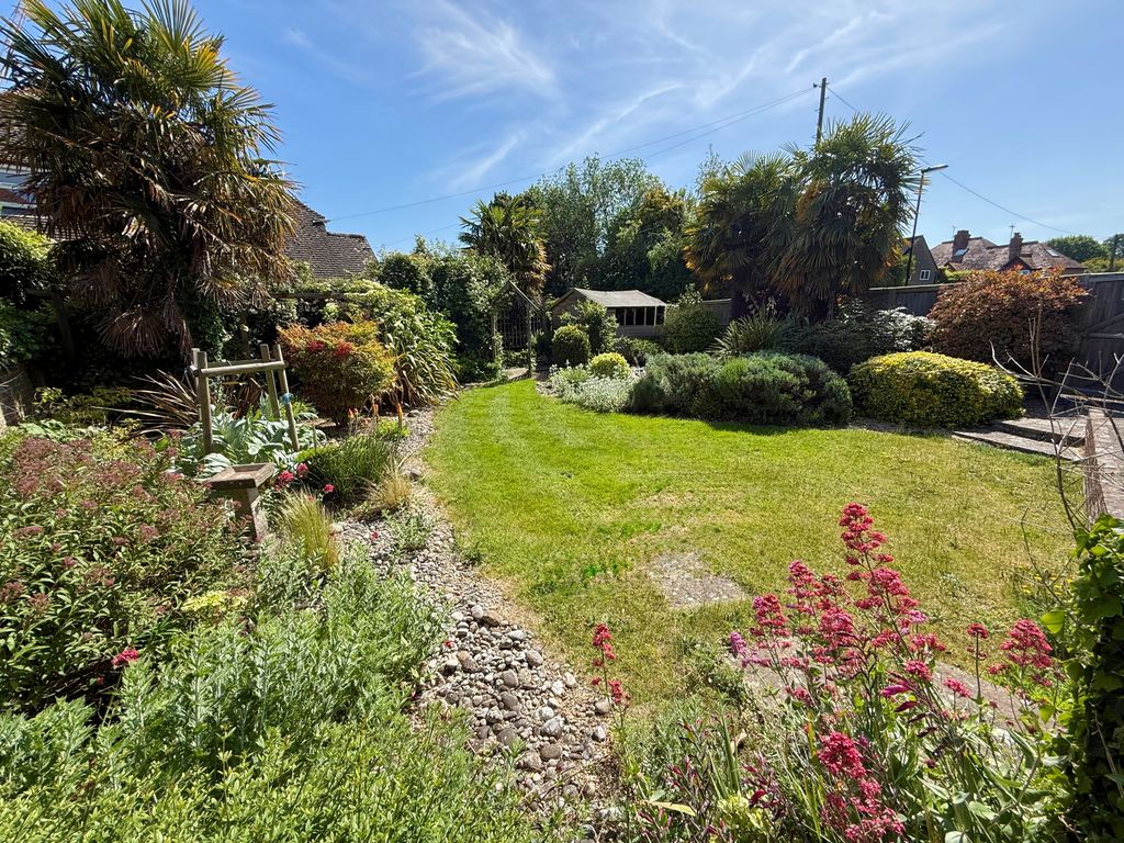 Property photo 3 of 27 16A Lansdowne Rear Garden 2