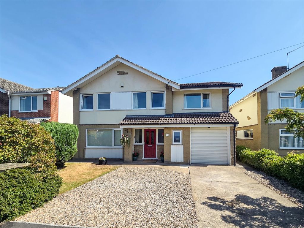 Property photo 1 of 19 External