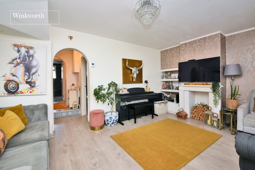 Property photo 2 of 17 Picture No. 07