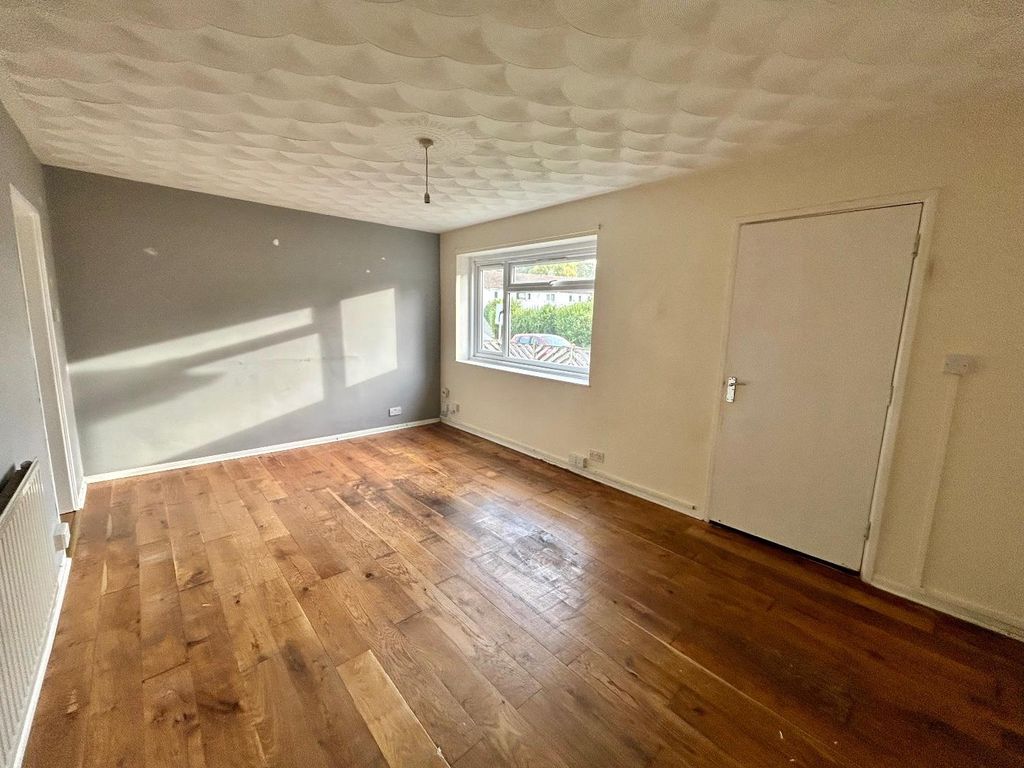 Property photo 2 of 6 Lounge/Dining Room