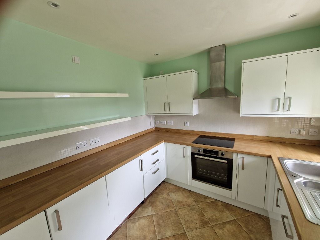 Property photo 2 of 12 Photo 2