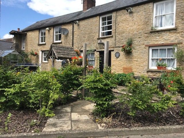 Property photo 1 of 6