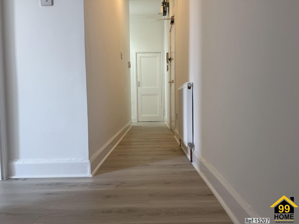 Property photo 2 of 18 Photo 1