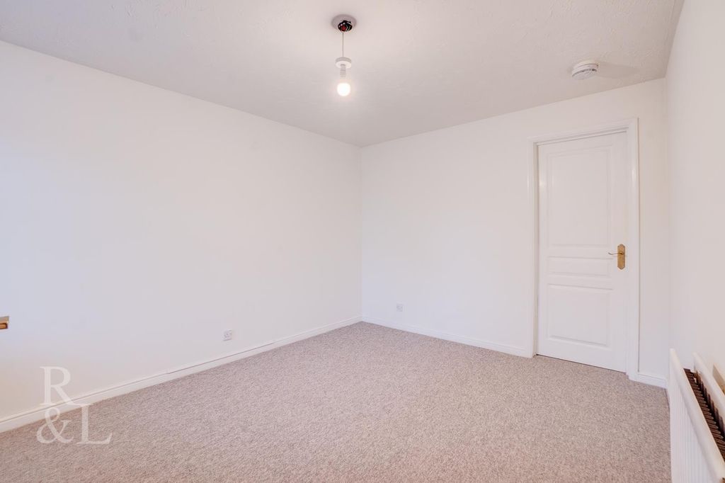 Property photo 3 of 10 Batched (2).Jpg