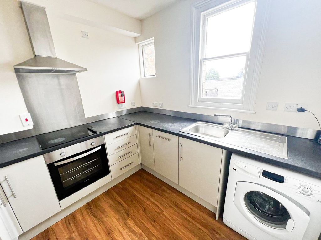 Property photo 1 of 12 Kitchen