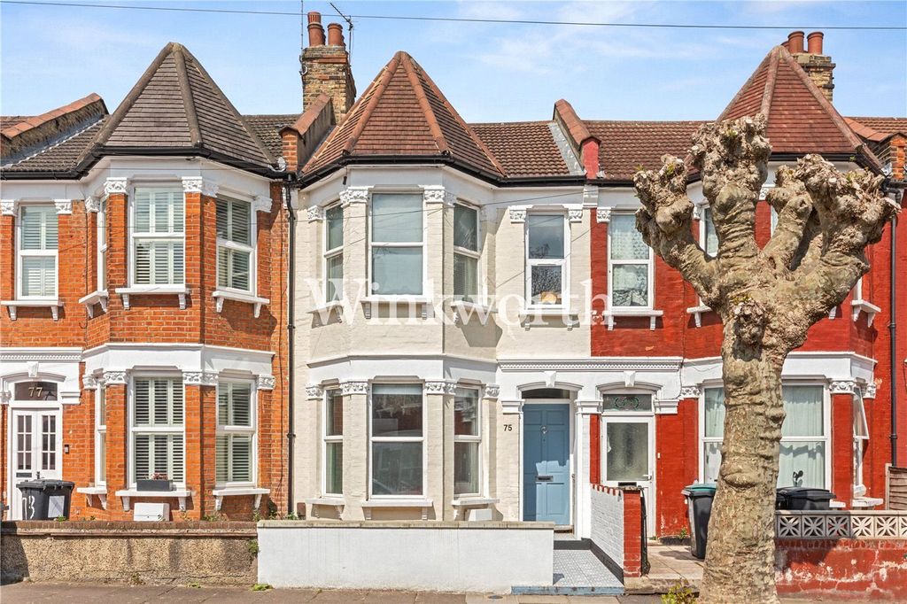 Property photo 2 of 23 Picture No. 03