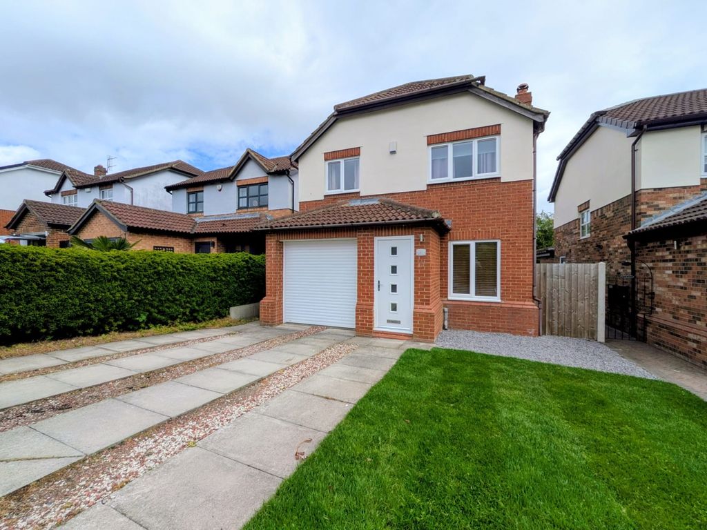 Property photo 1 of 11 03A7B030-Cb67-4B76-B8Da-Ac37d432Ad19